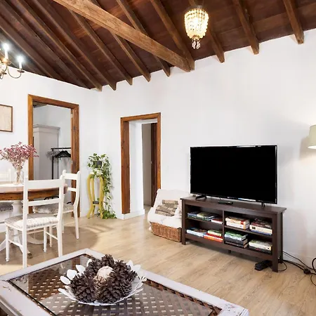 Home2book Garden Haven Bbq Classic Cozy