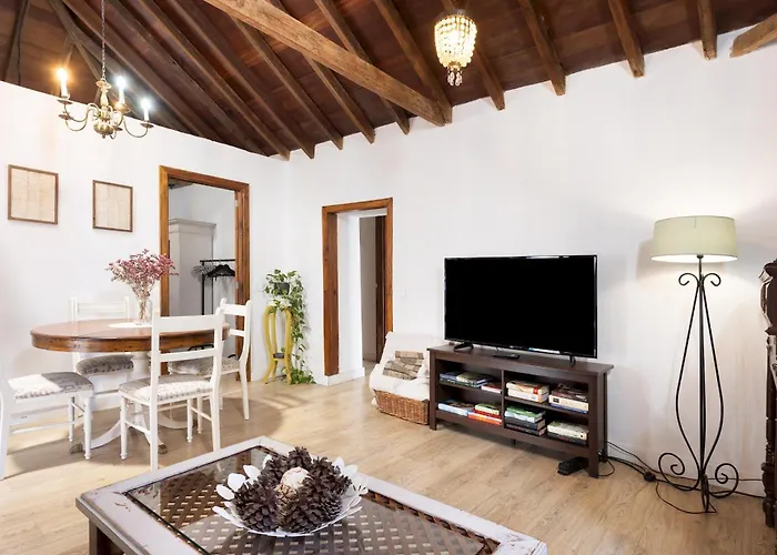 Home2book Garden Haven Bbq Classic Cozy