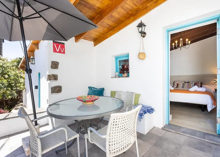 Home2book Garden Haven Bbq Classic Cozy